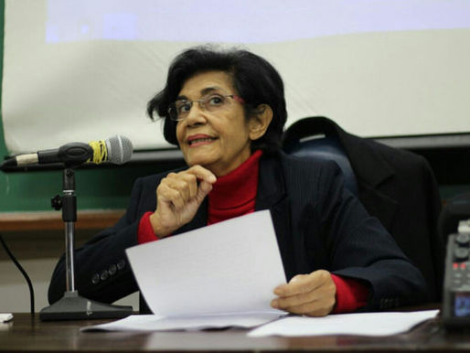 “Vivemos hoje a privatização dos direitos sociais”, diz Chauí em aula na UFPR