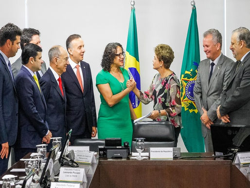 Partidos e lideranças políticas se posicionam contra impeachment de Dilma