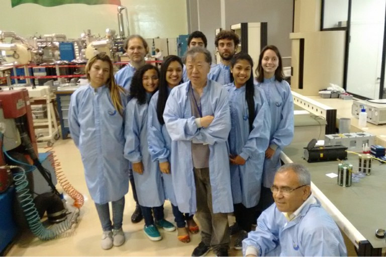 A escola conta com o projeto UbatubaSat, que desenvolve o interesse pela ciência e já atendeu pelo menos 700 alunos Divulgação/MCTIC