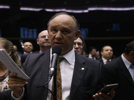 Pepe critica comissão do impeachment e lembra que 1/3 dos integrantes do colegiado são investigados