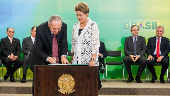 Ministro Aldo Rebelo assumiu nesta segunda-feira o Ministério da Defesa. Foto: Roberto Stuckert Filho