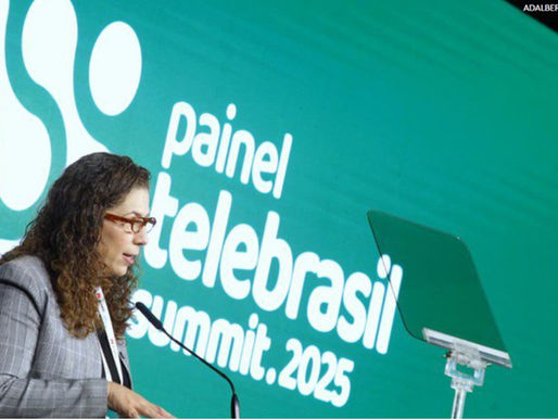 Esther Dweck afirma que o Brasil investirá R$ 23 bilhões em inteligência artificial