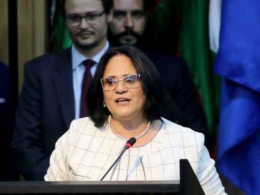 Missionários, cristãos, “antifeministas”: como é o novo Ministério de Direitos Humanos comandado por