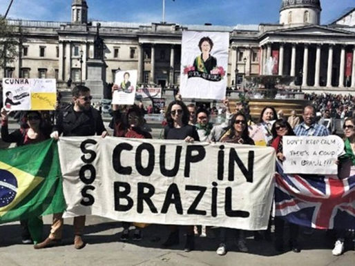 Brasileiros no exterior fazem ato pela democracia no 1º de maio