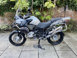 90F3C0B7-F86B-4F6D-AA30-8F8EDCD40975_1_201_a