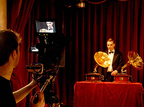 Musikvideo "Waldeck-Make my day"