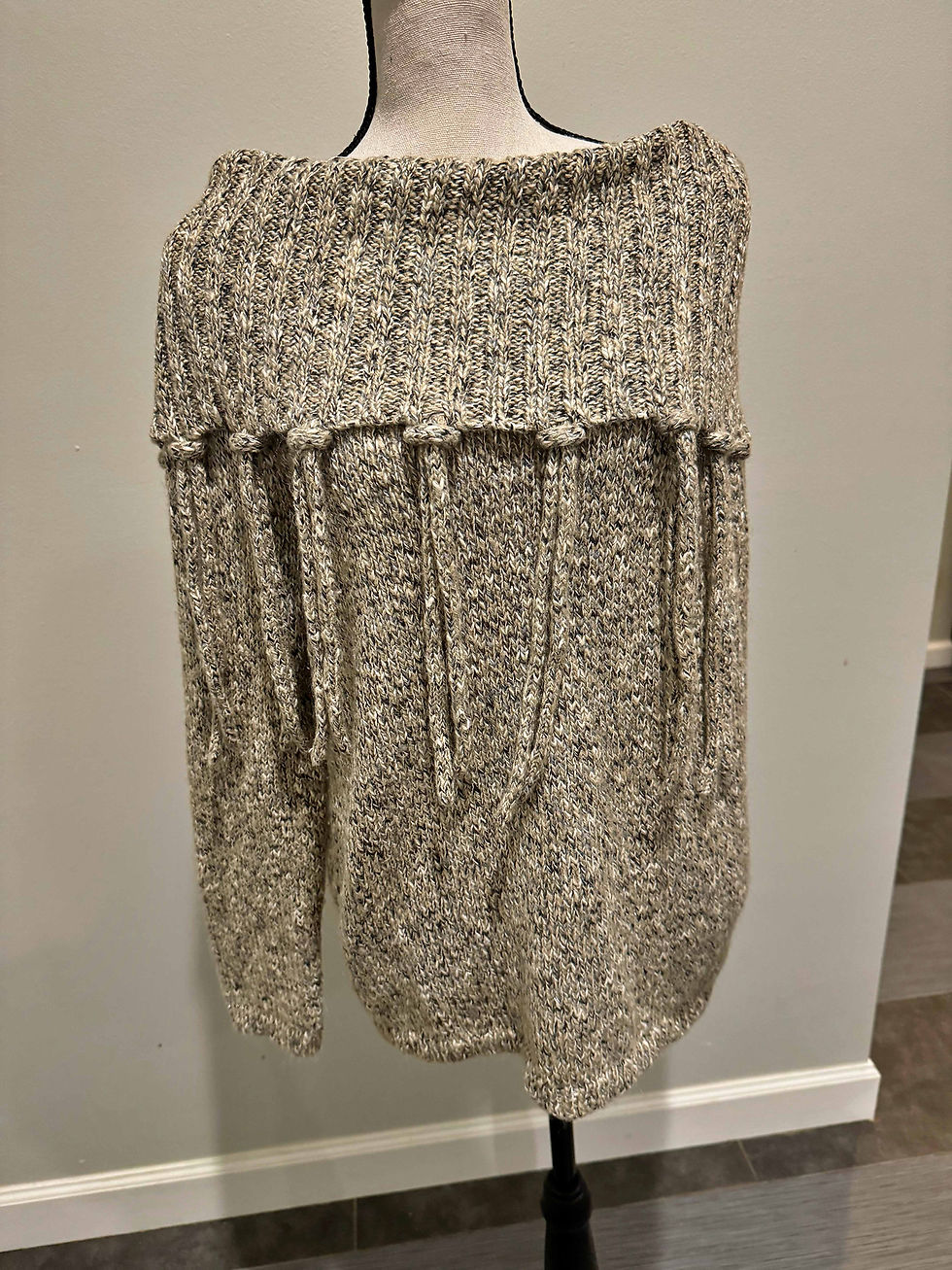 Thumbnail: Chicos off the shoulder Pullover Size 1