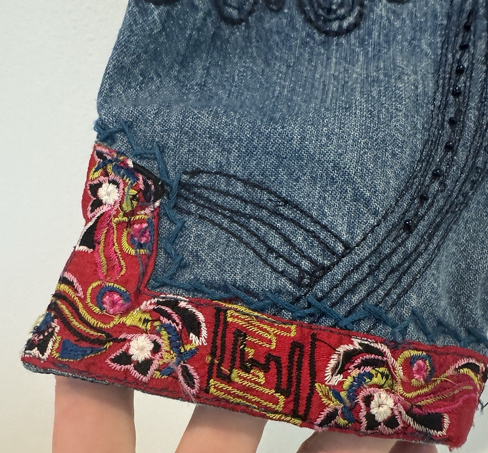 Thumbnail: VTG Chico's Beaded Embroidered Button Up Denim Jacket Womens Size 0 Boho