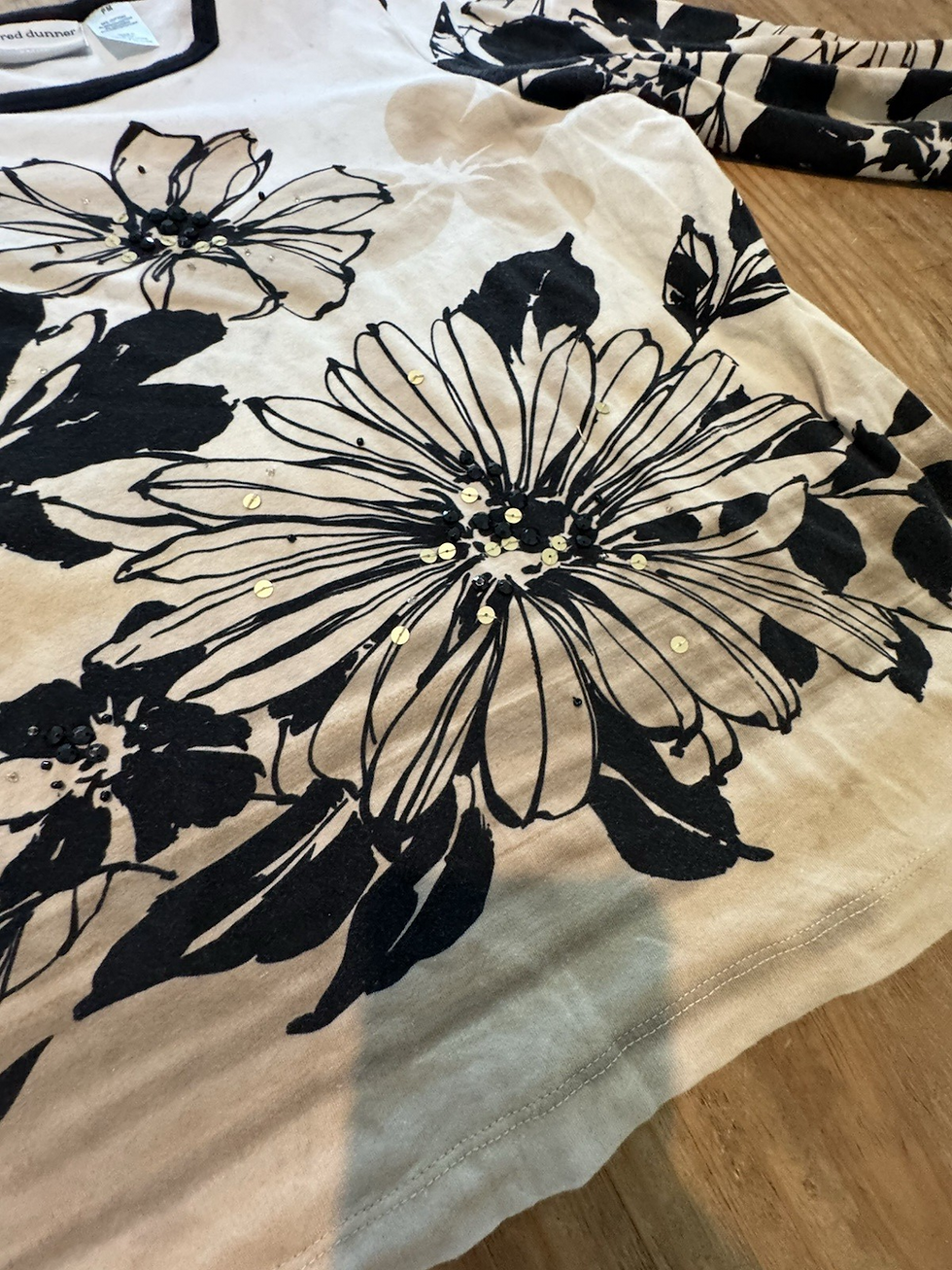 Thumbnail: Petite ALFRED DUNNER 3/4Sl White/Black/Tan Floral Scoop Neck Cotton Blend Top PM