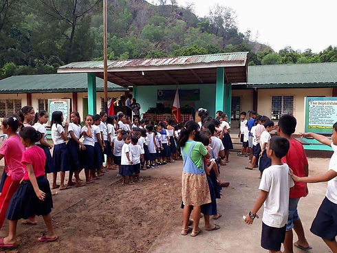 Distribution_of_Bags_and_School_Kits_in_