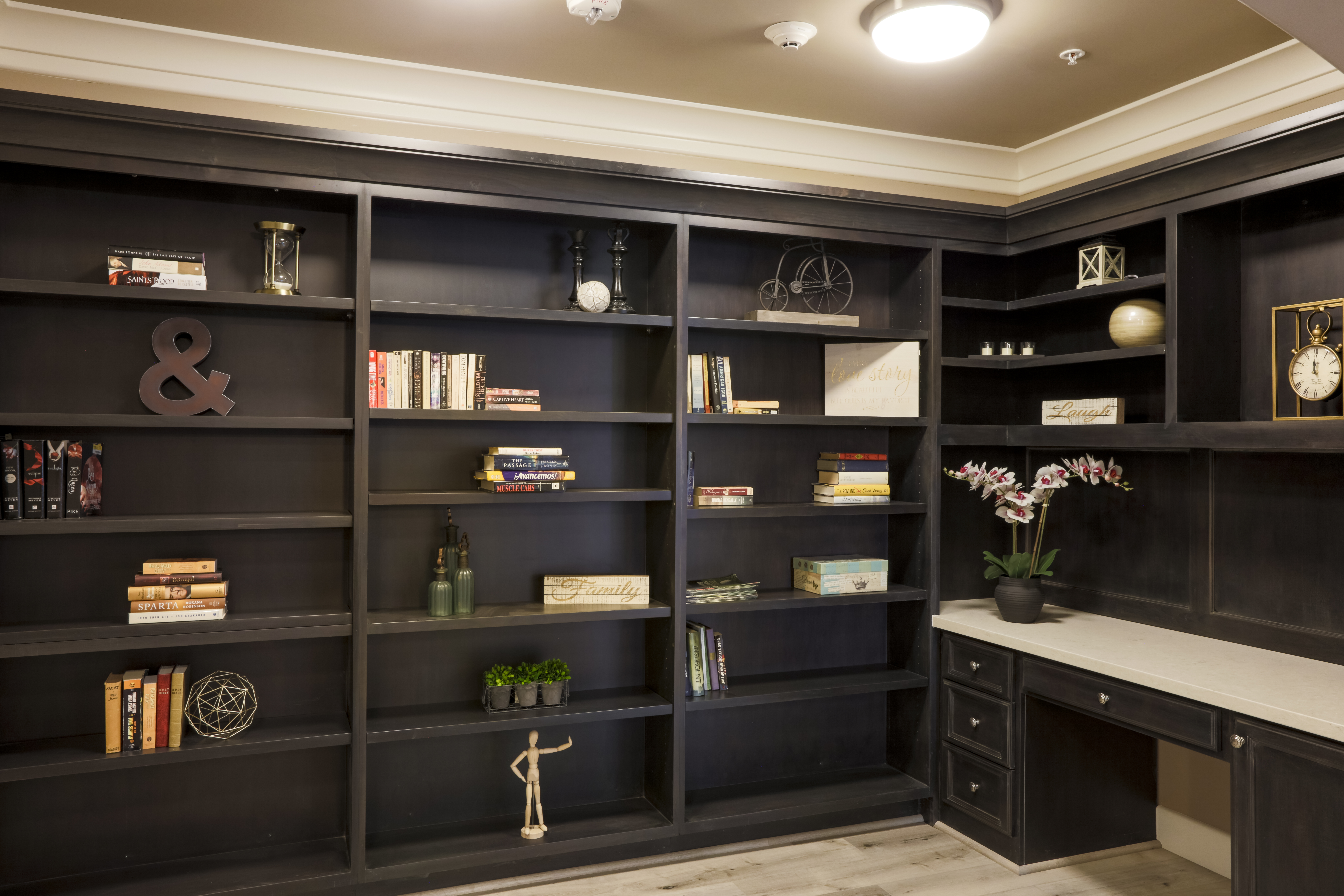 Chateau Senior Living Auburn CA Book case