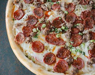 Pete's Natomas Pete's Italian Garlic Pizza