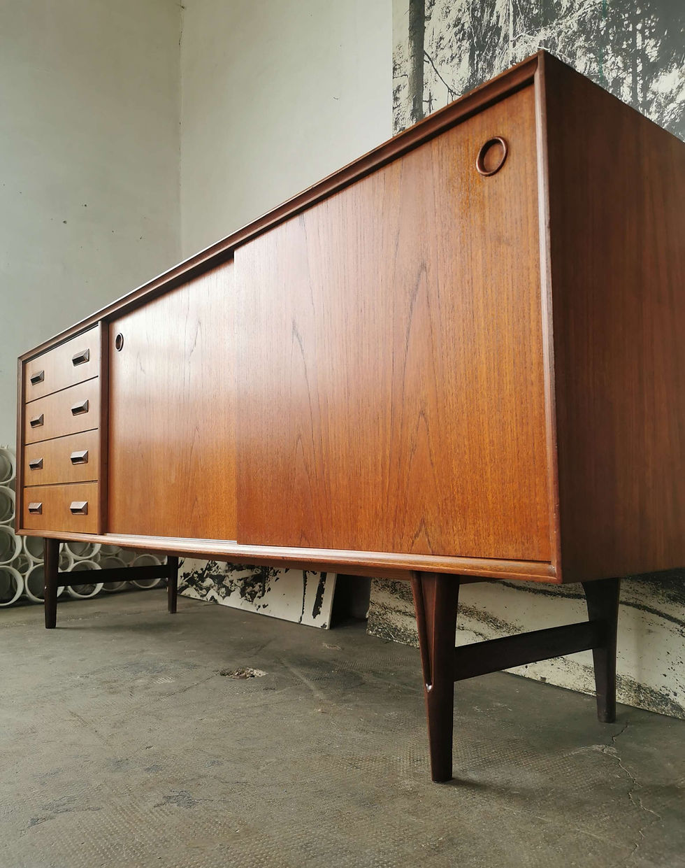 Miniature : Grande enfilade en teck et acajou 