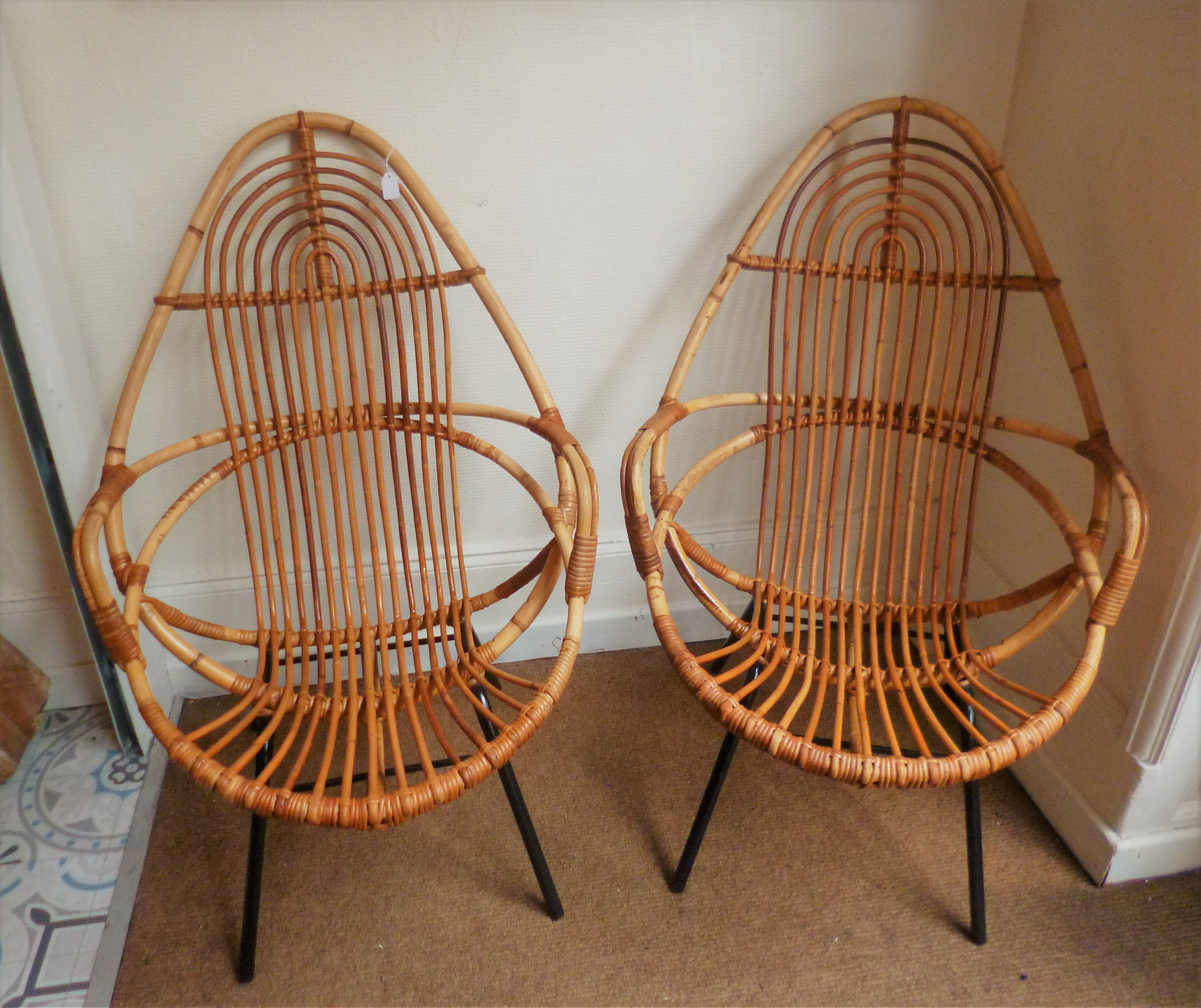 Rare paire de fauteuils rotin