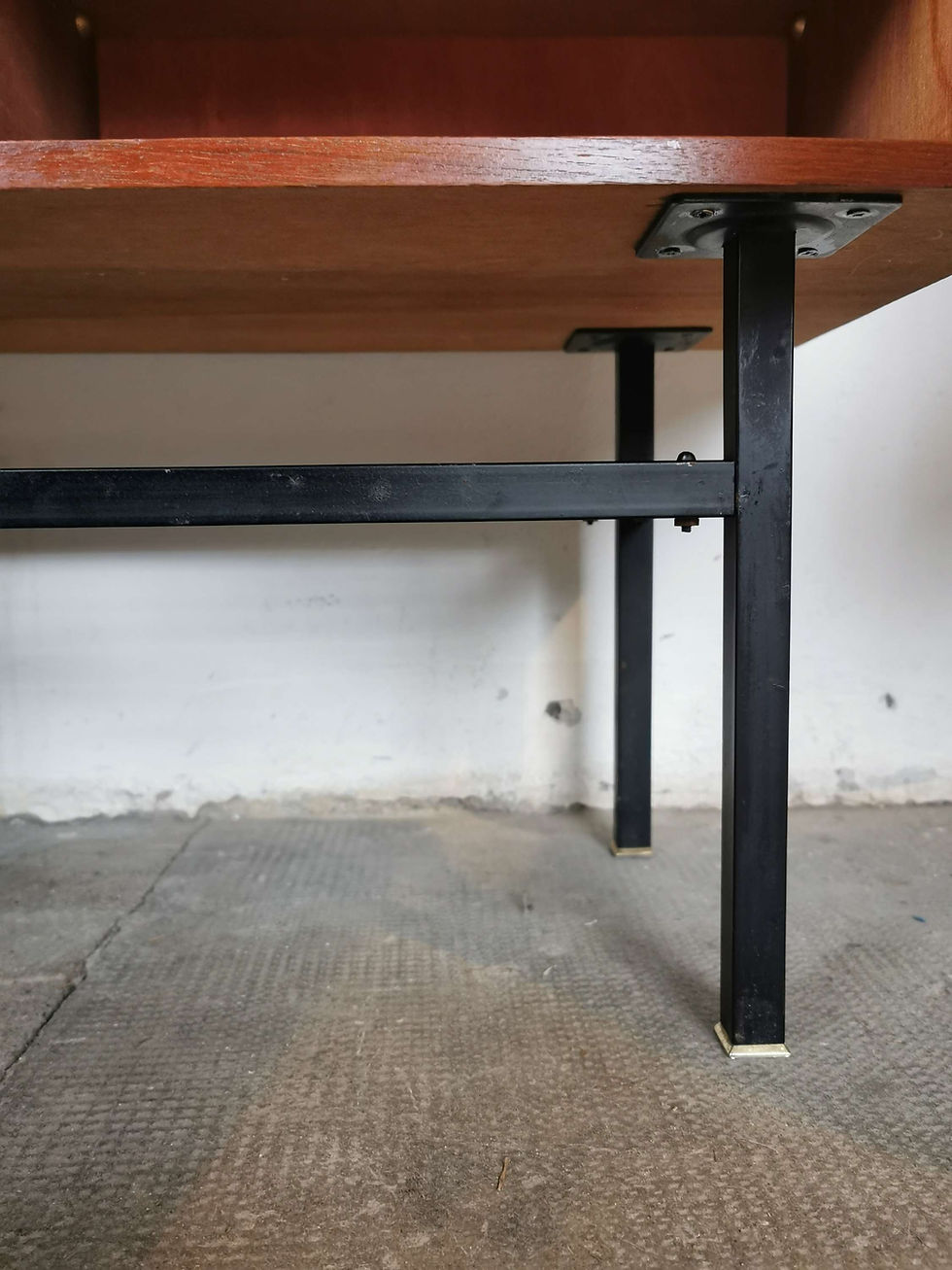 Miniature : Petit meuble teck 1970 