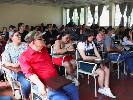 Estudiantes de UCYT reciben charla sobre educación vial