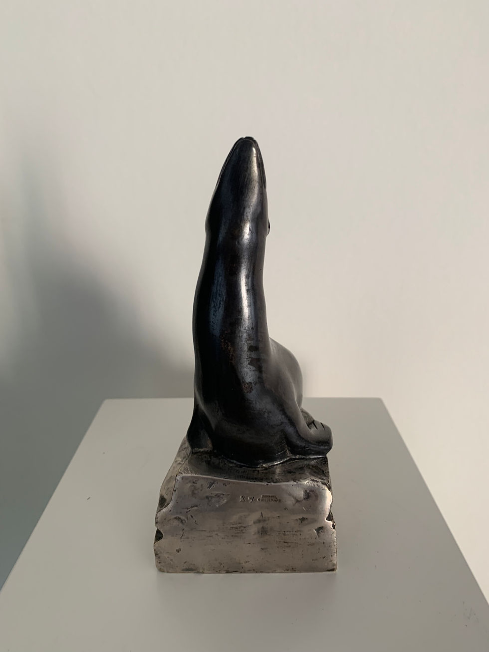 Thumbnail: OMIN C - Bookends Otaries  – c.1930 -