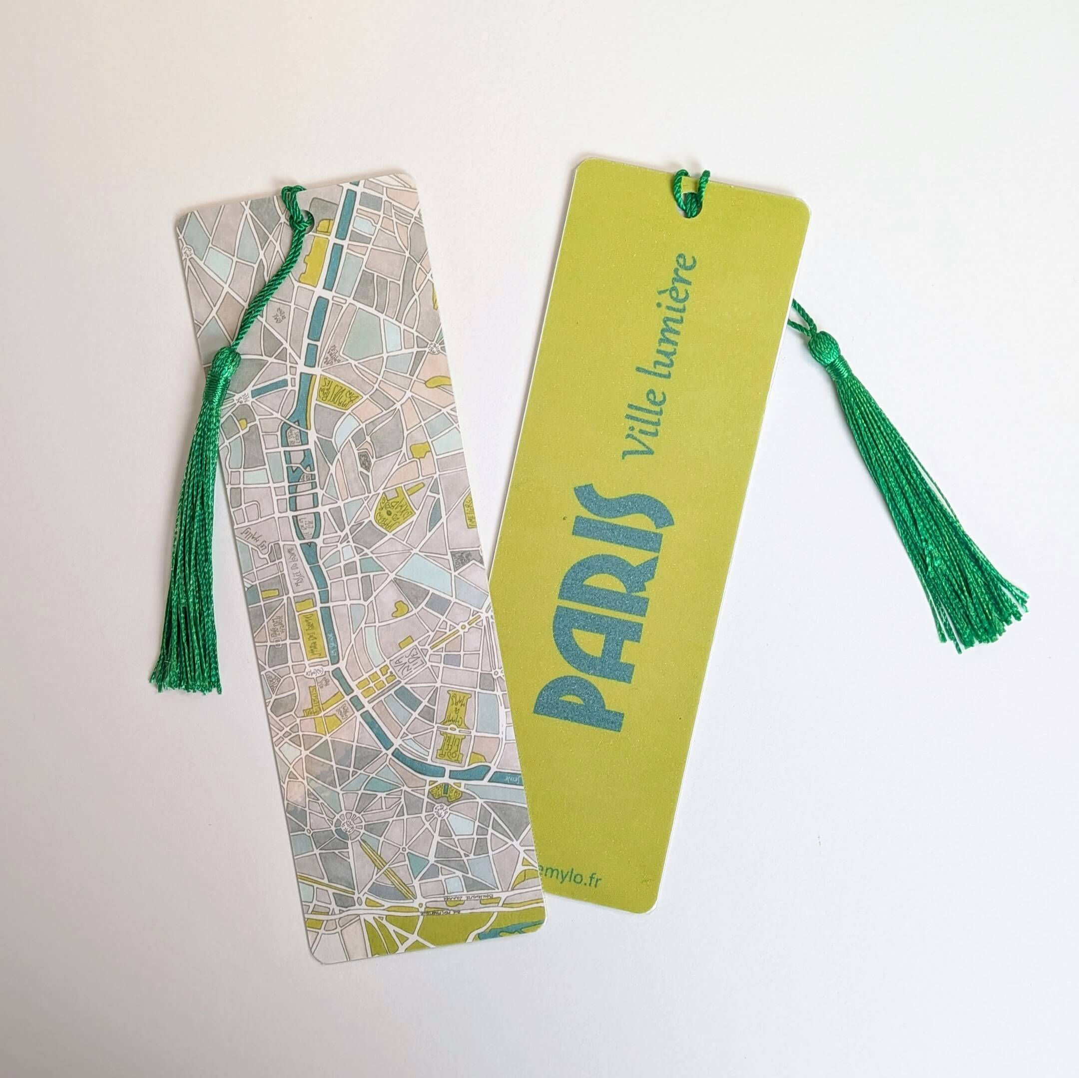Marque page illustré Plan de Paris par Emylo