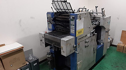 オフセット印刷機※左右トリミングOK.jpg