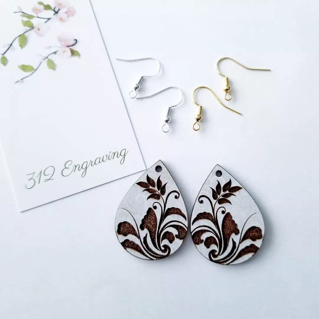 Damask Teardrops