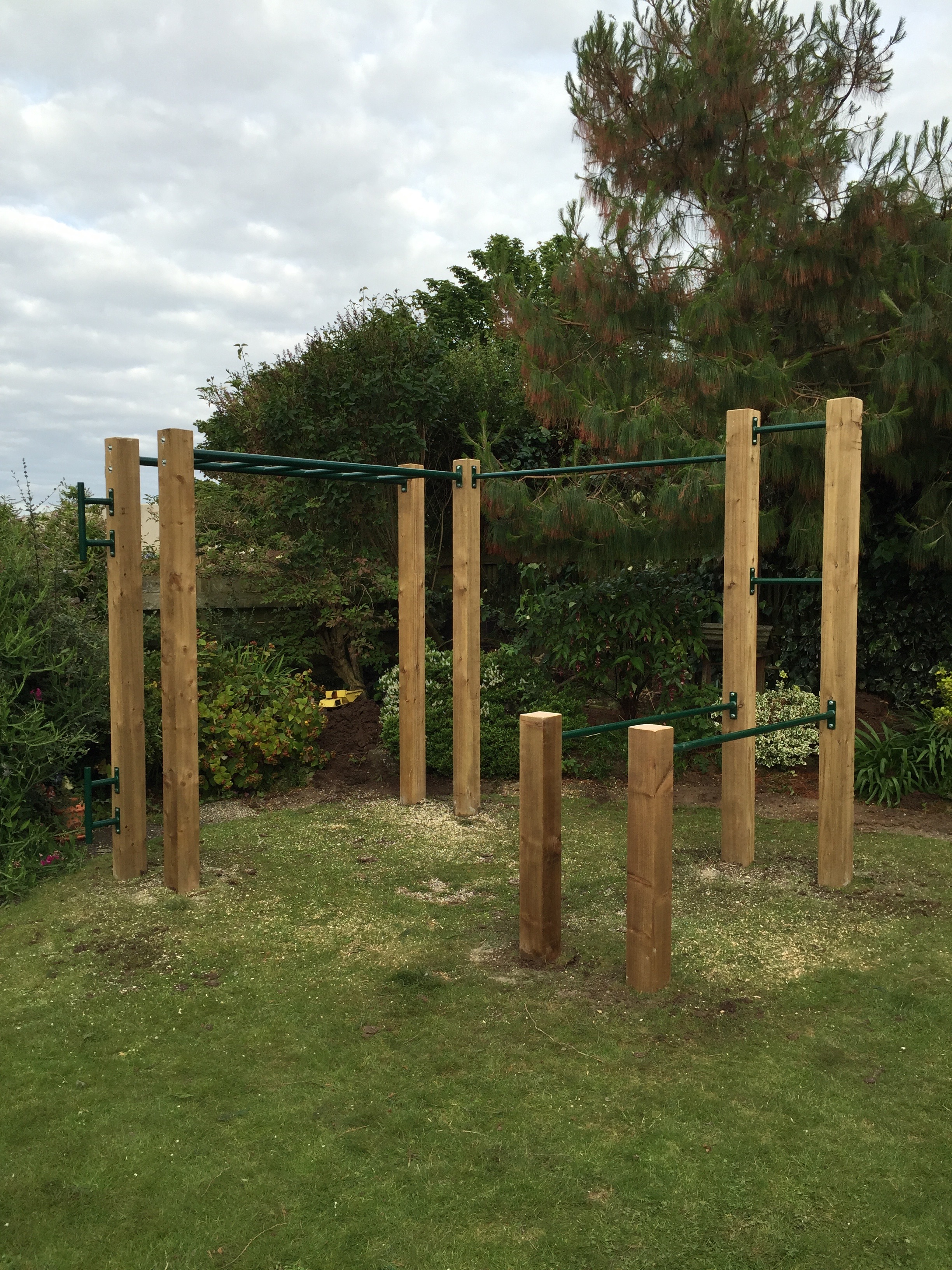 outdoor_fitness_gym.jpg