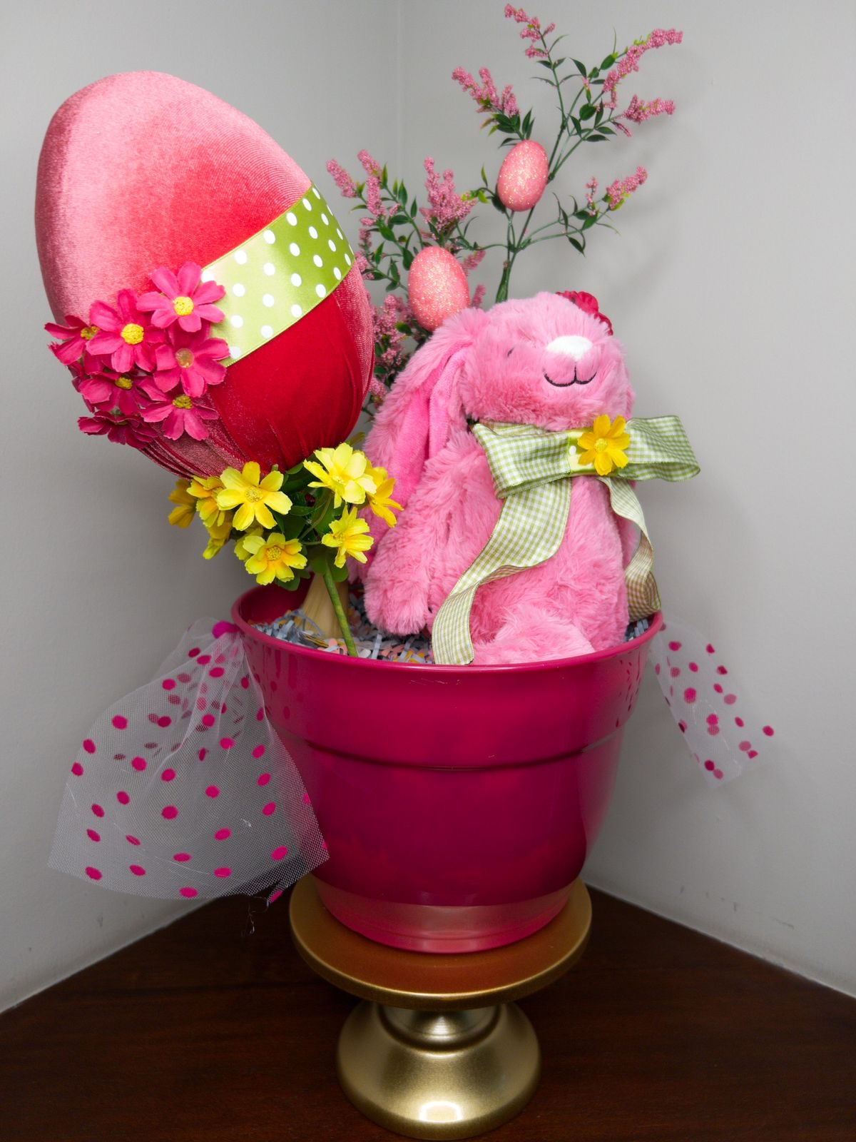 Maceta Huevo de Pascua y Conejo
