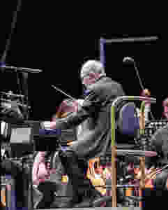 Ennio Morricone durante il concerto al Lucca Summer Festival