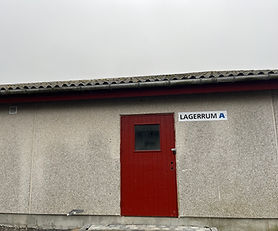 Nyindrettet lagerrum på stort lagerhotel