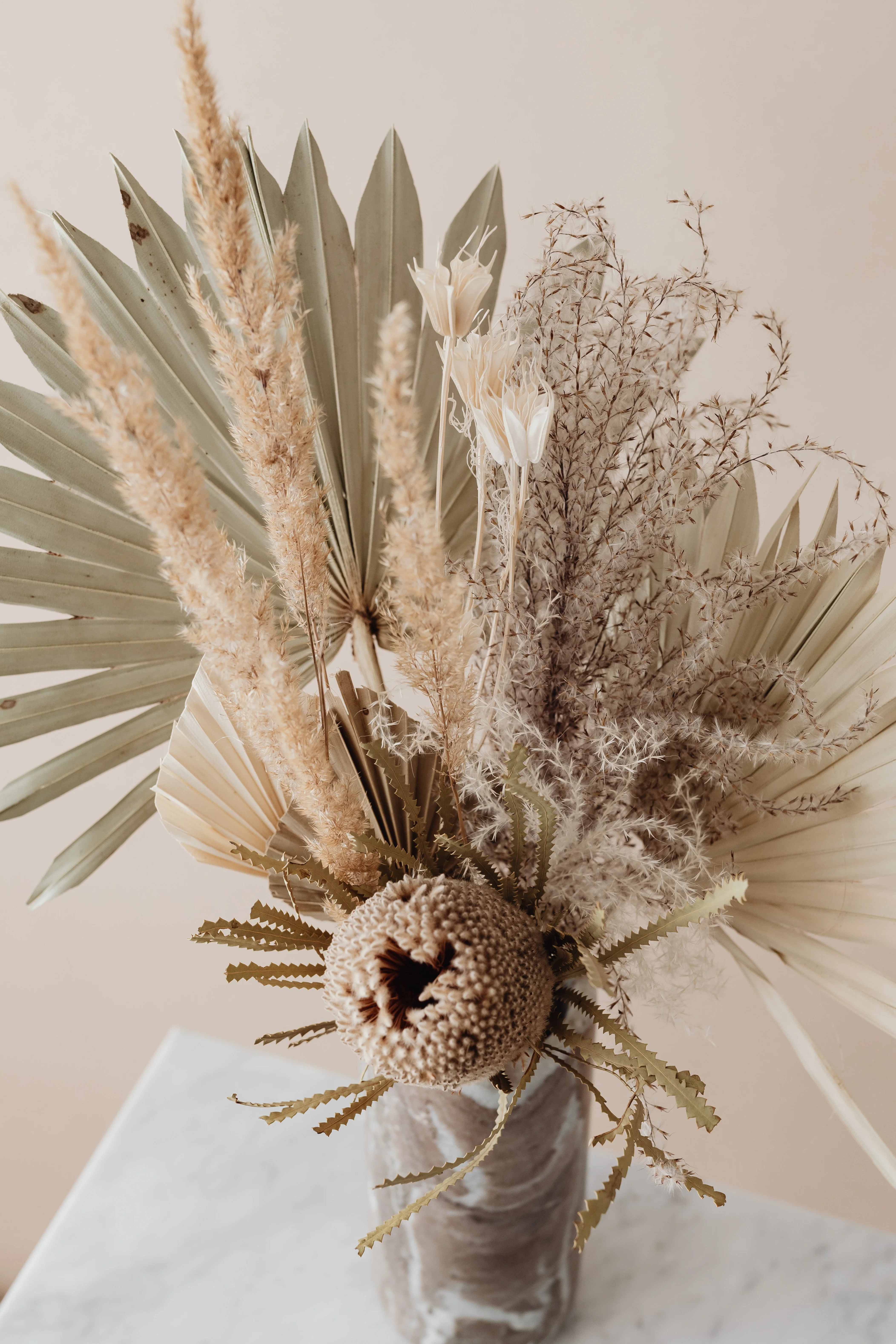 boho floral arrangement