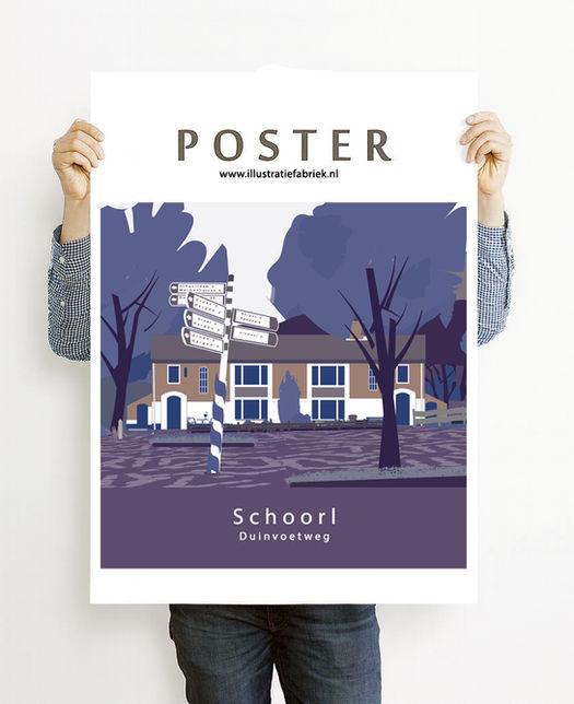 Illustratie Duinvoetweg in Schoorl. De naam verwijst naar een smalle weg die vroeger richting de duinen liep.
Deze illustratie toont een karakteristiek rijtje onder-een-kapwoningen aan de Duinvoetweg in Schoorl. De huizen kijken uit op de beroemde Klimduin, een geliefde speelplek voor kinderen