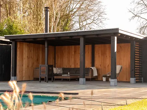 Poolhouse douglashout