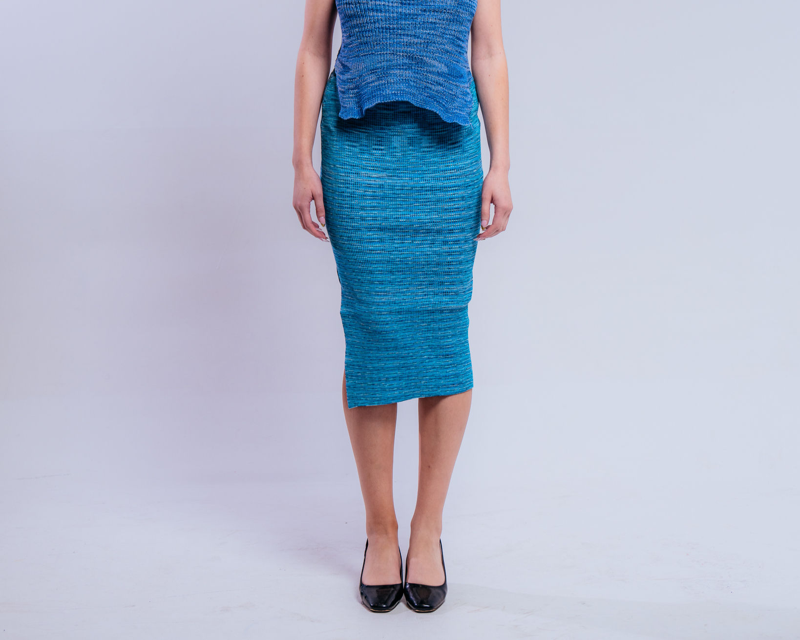 Feminine Space Dye Slit Knit Skirt