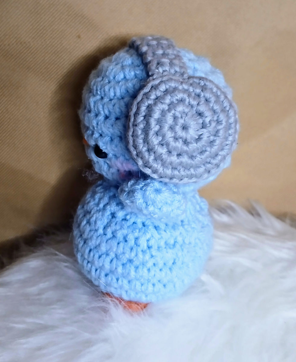 Thumbnail: Blue Duckie with Headphones 