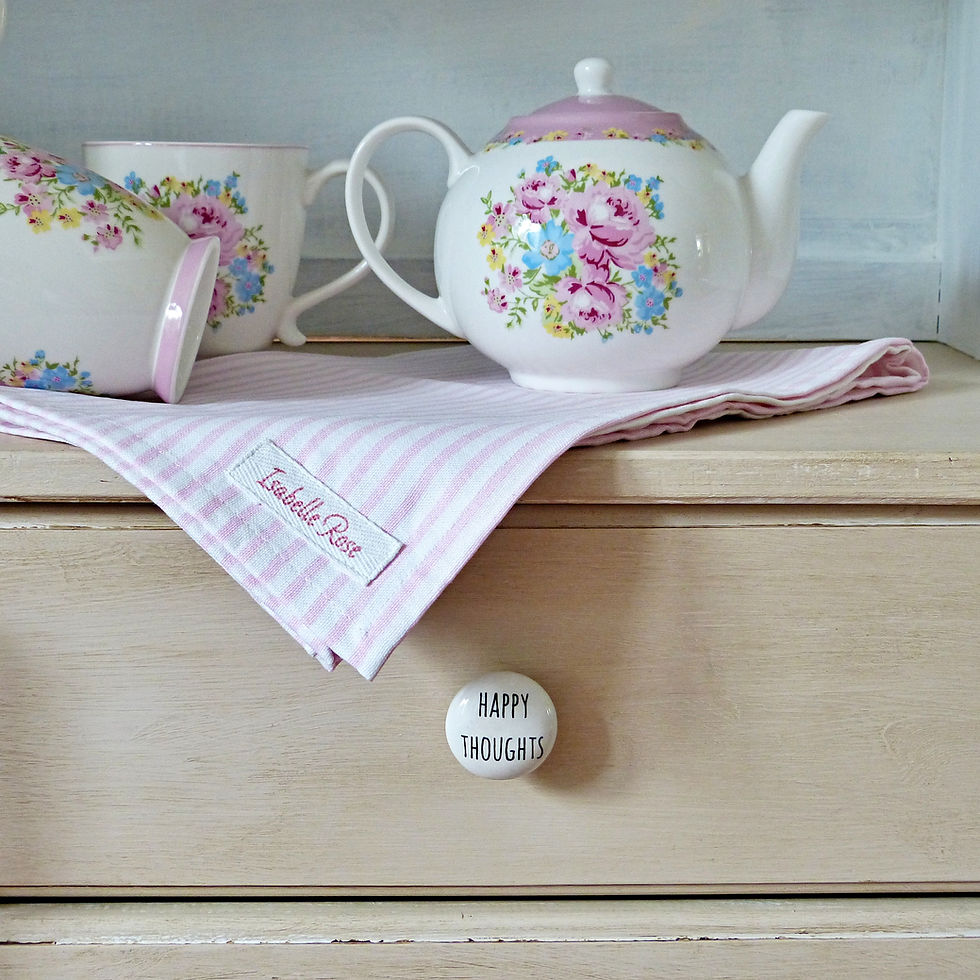 Miniaturbild: Küchen Buffet Rosa-Herz - kitchen cabinet