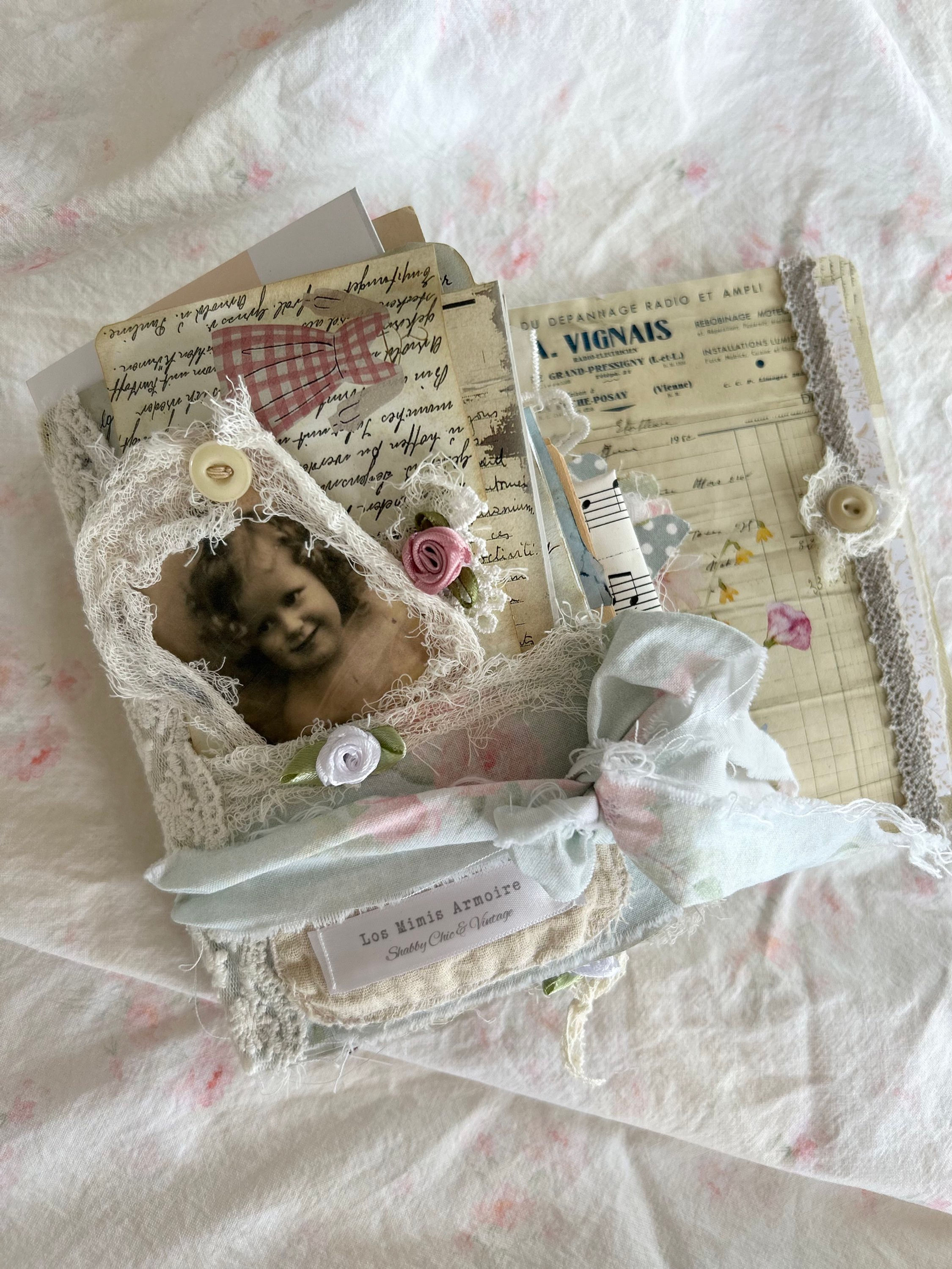 Junk Journal Cottage Life