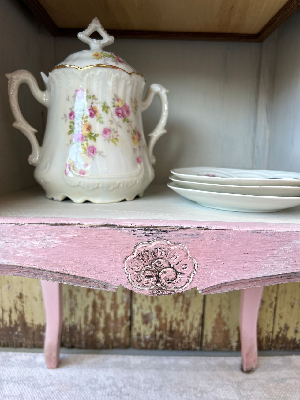 Miniaturbild: Verzauberter Nachttisch aus Frankreich – Unikat im Shabby Chic