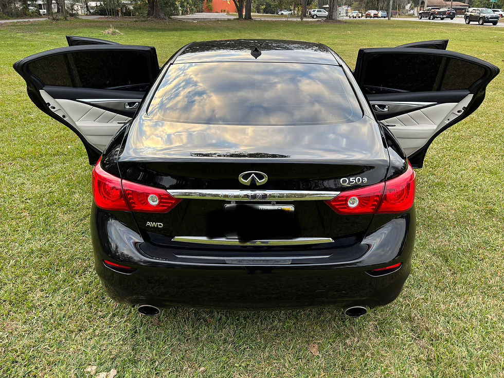 Thumbnail: 2015 Infiniti Q50 Premium
