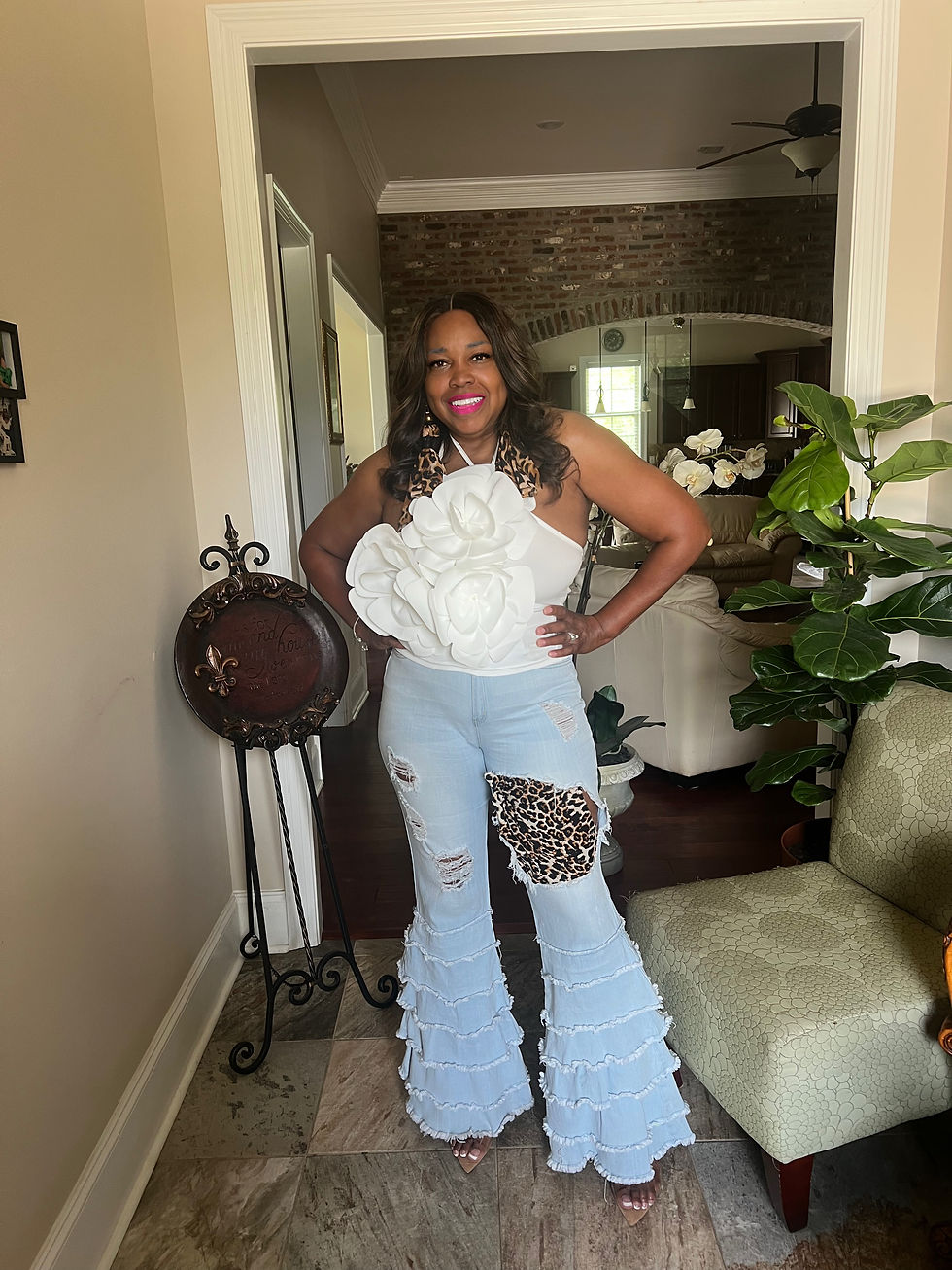 Thumbnail: Flower Top (White) 