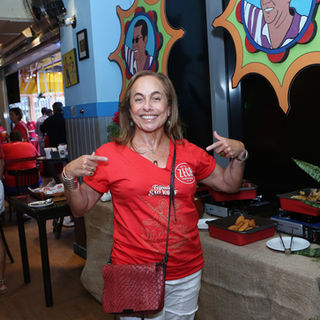 Tradicional Feijoada de São Jorge do Bar do Zeca Pagodinho - No Vogue Square-Barra