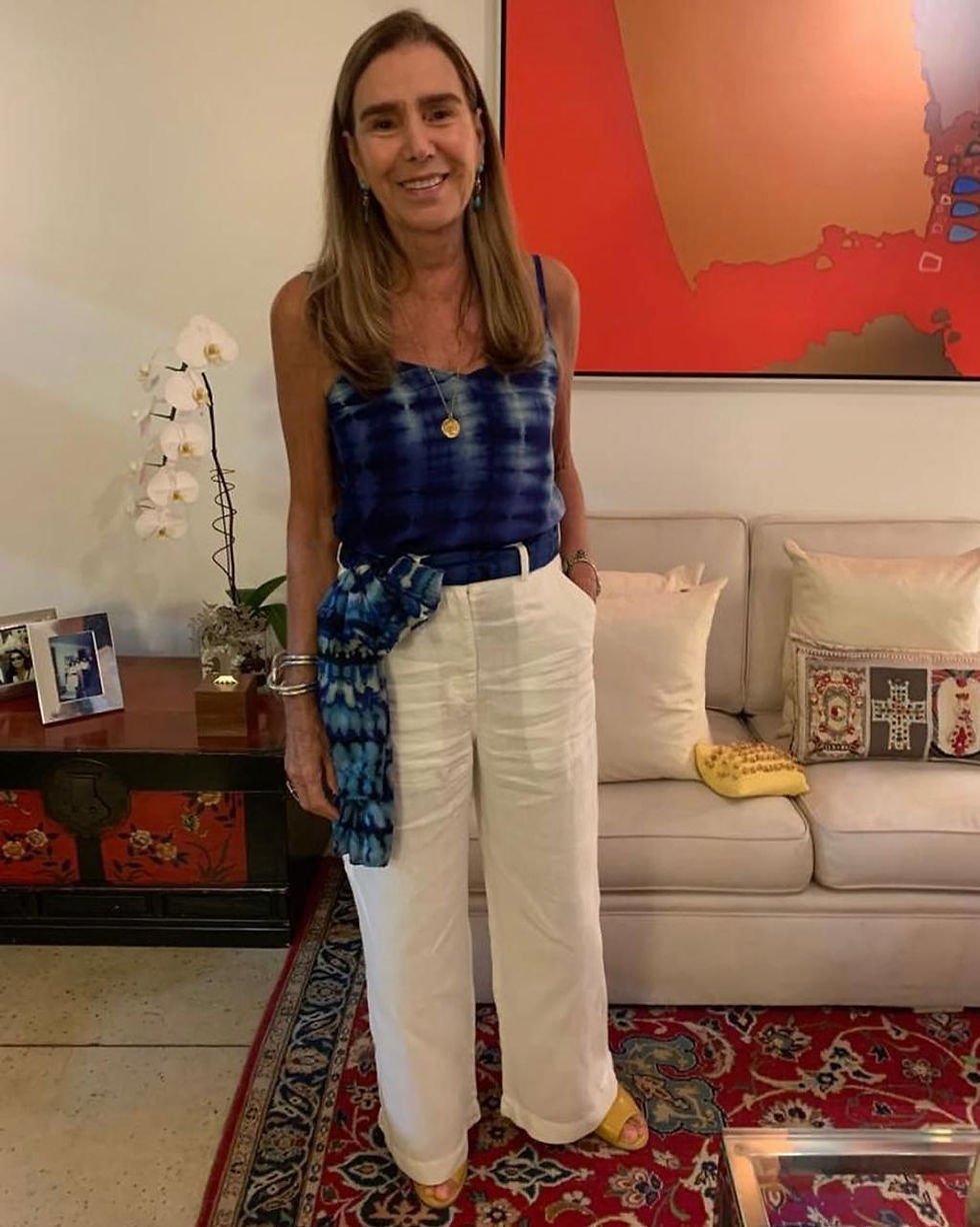 A artista e decoradora Sandra Schmidt em grande estilo