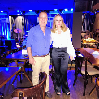 Zizi Magalhães recebe no Blue Note