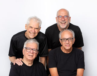 MPB4 sobe ao palco do Teatro Riachuelo Rio para o show “Esperança Brasil”