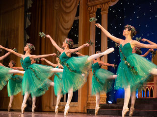 'Conto de Natal' de Dalal Achcar abre temporada natalina na Cidade das Artes