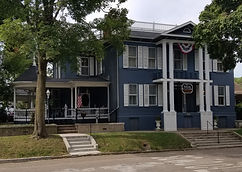 Victoria Bed and Breakfast Inn and Studi
