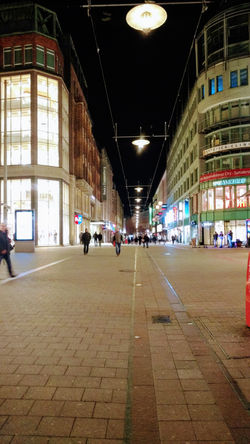 Exploring Hamburg after dinner (II)