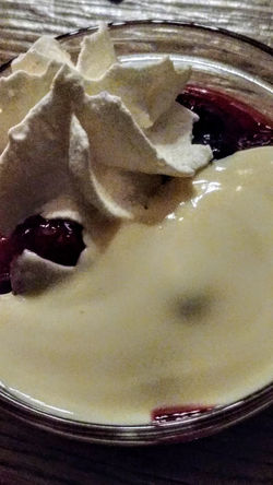 Dessert custard