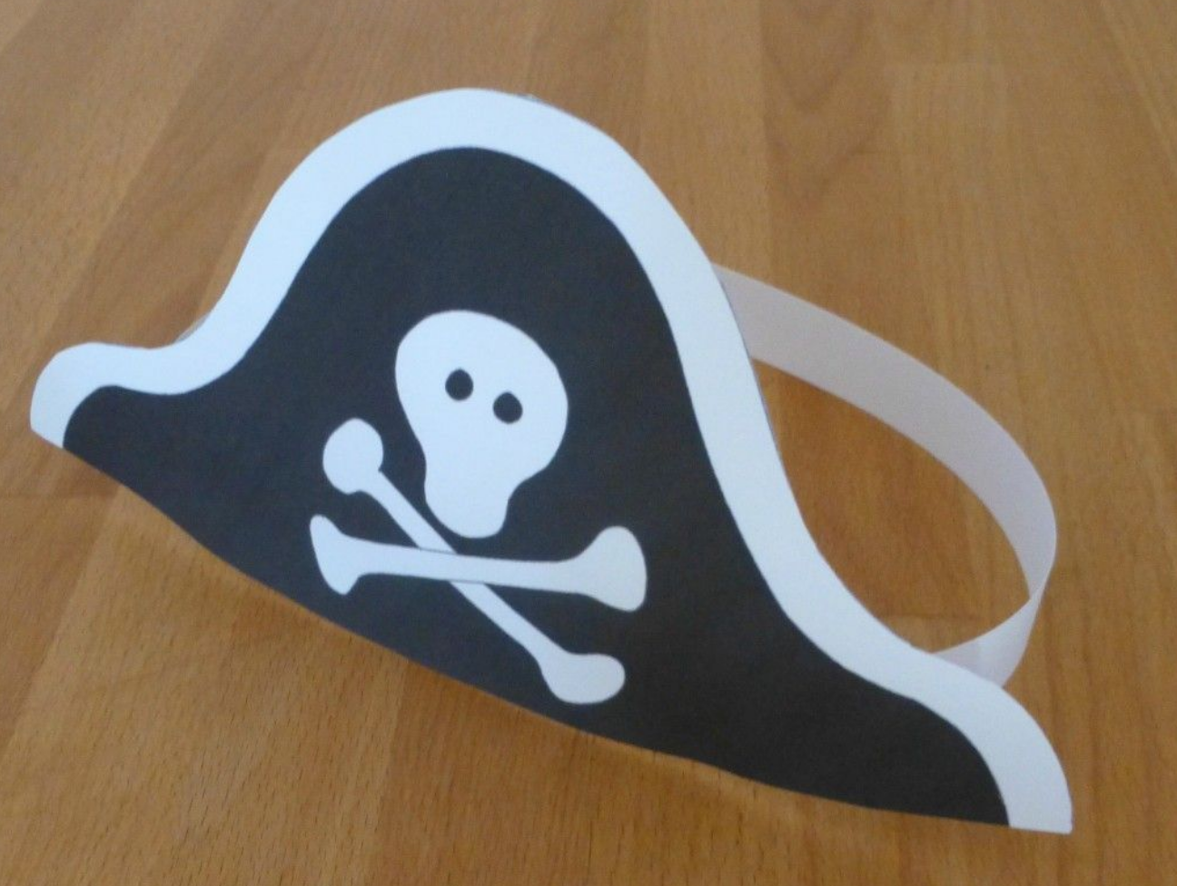 Guided Craft Pirate Hat Craft