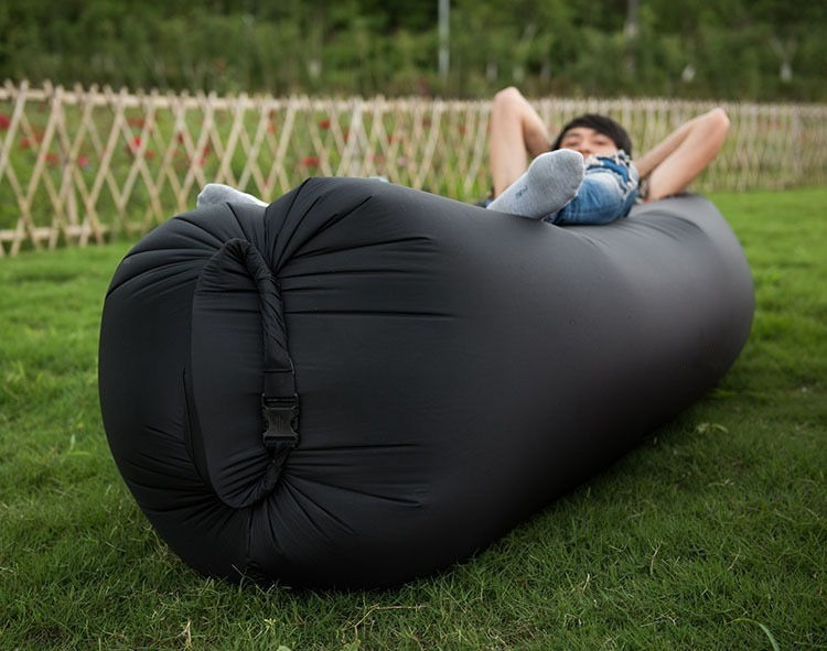 縮圖：創意充氣沙發