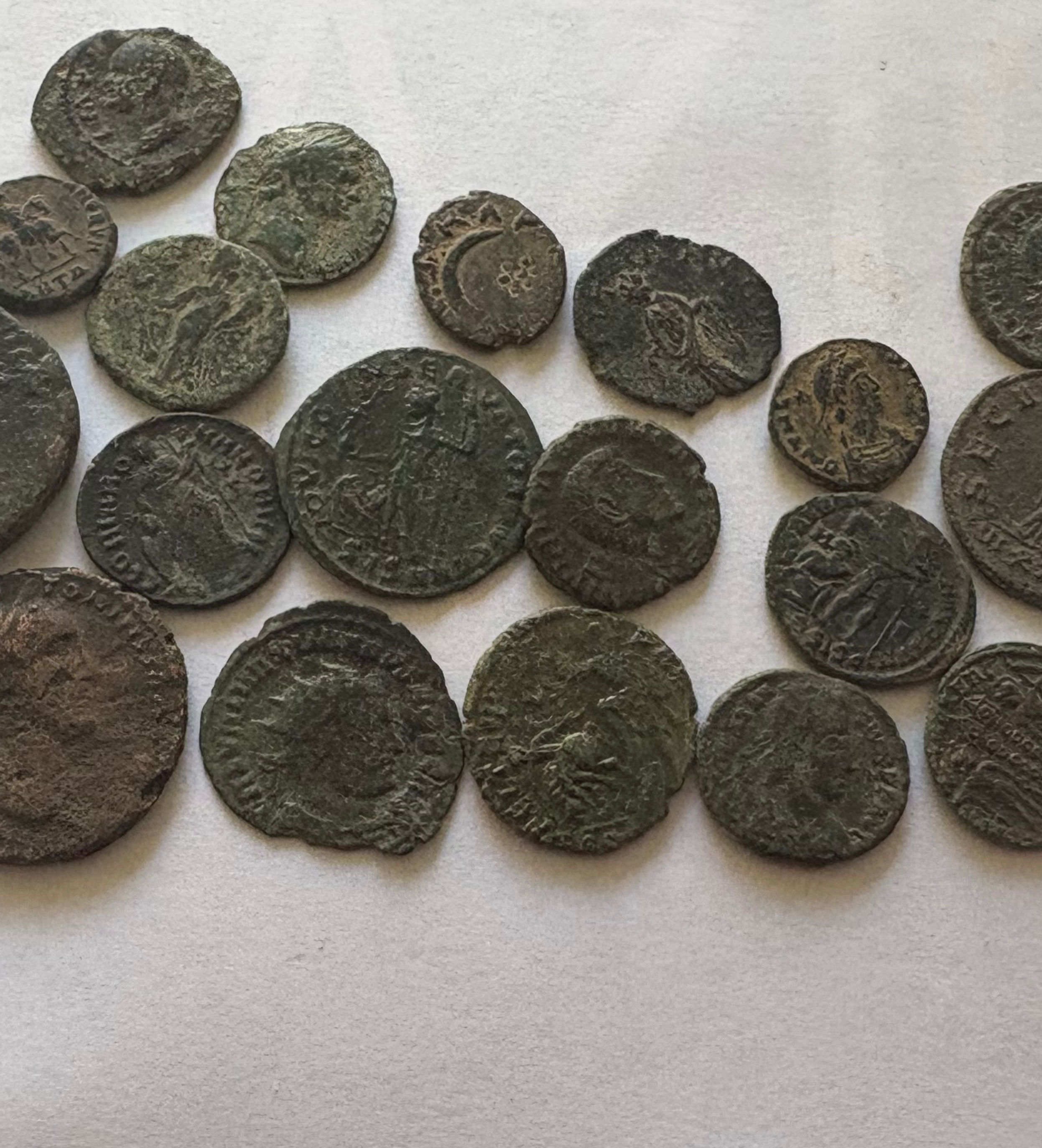 20X Ancient Roman Bronze coin lot