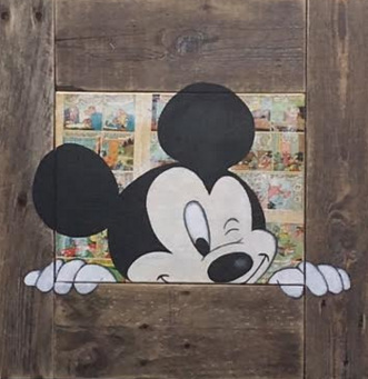 Mickey clin d'oeil